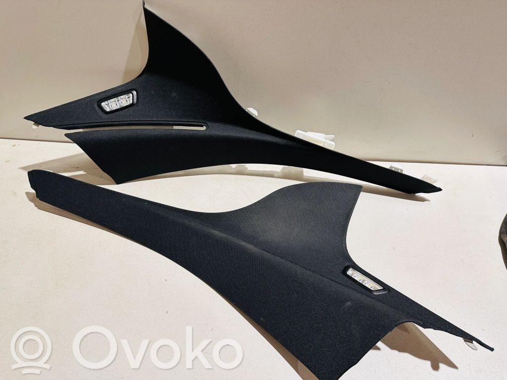 Mercedes-Benz E W213 Osłona środkowa słupka / C 