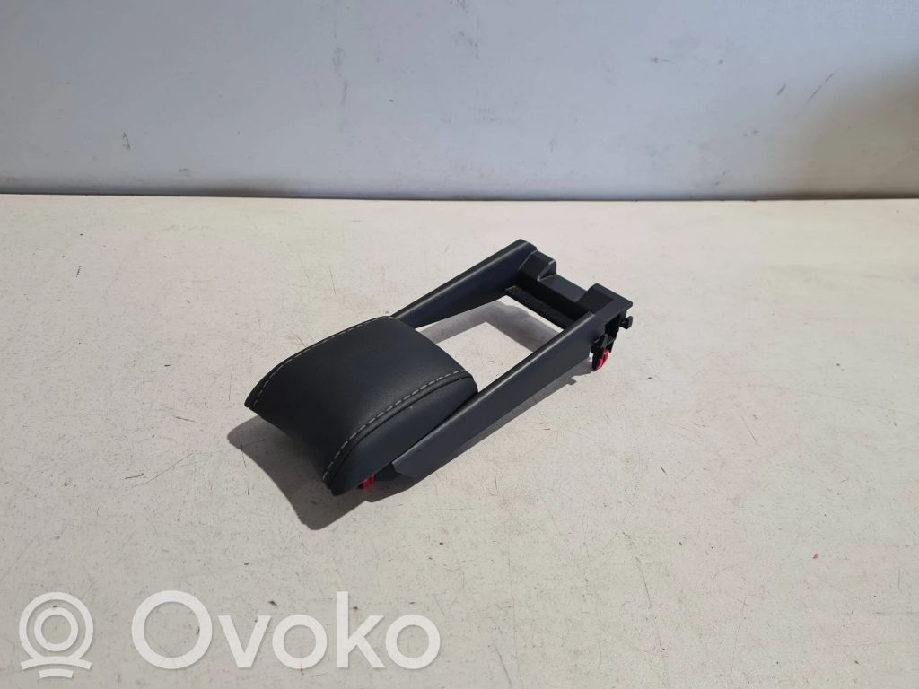 Armrest   5892078060