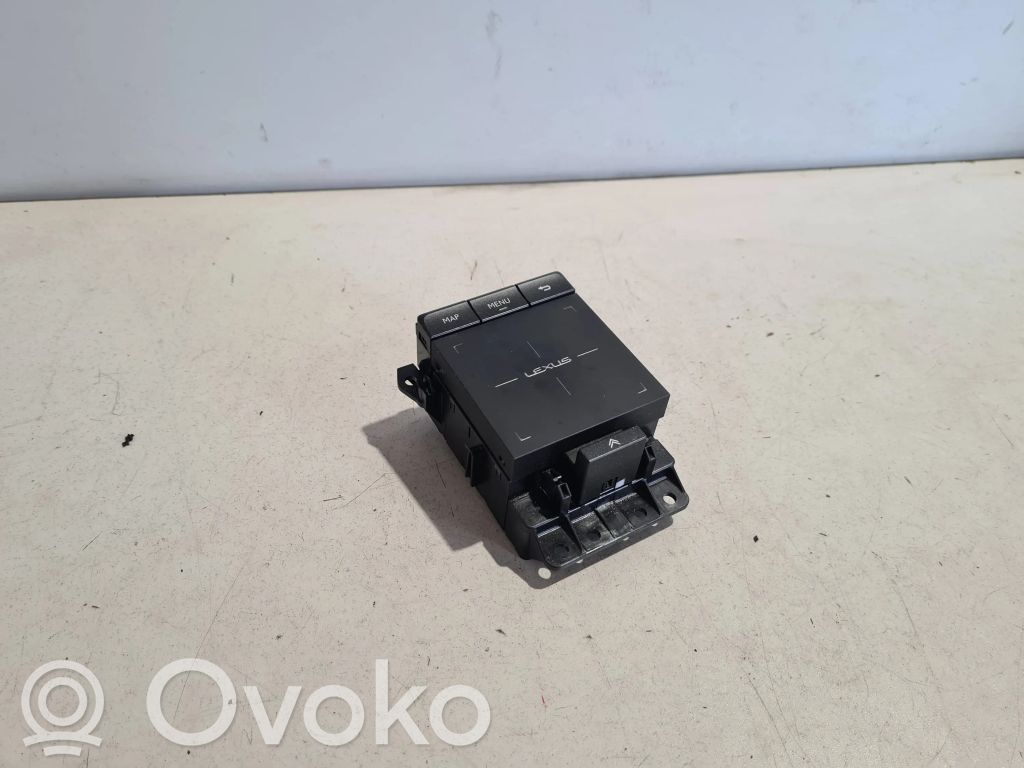 Lexus NX Head unit multimedia control 