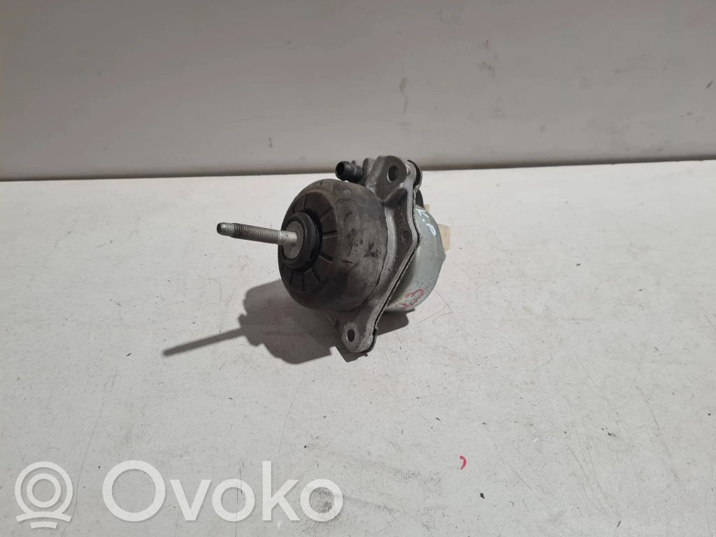 Ford Mustang VI Engine mount bracket 