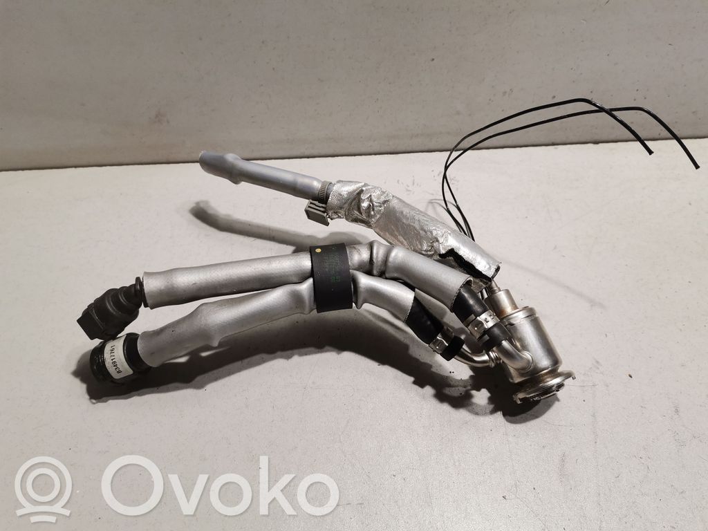 BMW 5 G30 G31 G38 Fuel injector 