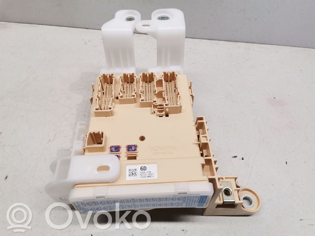 Lexus NX Fuse module 