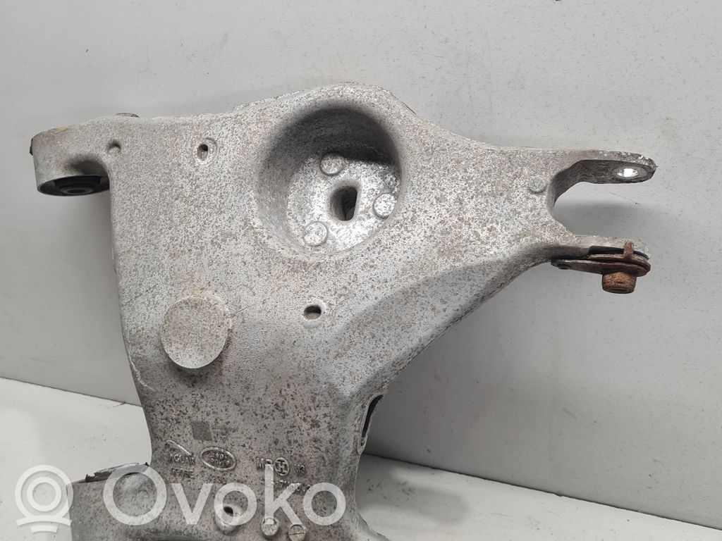 Jaguar XE Querlenker Achsschenkel hinten 