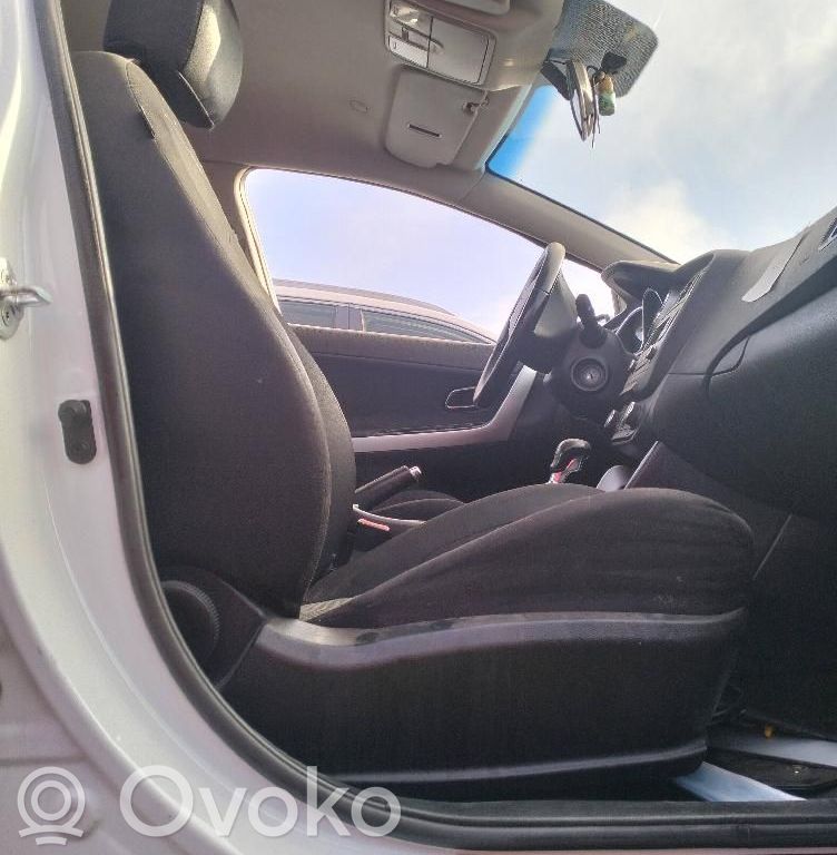 Asiento delantero del conductor   SINREFERENCIA