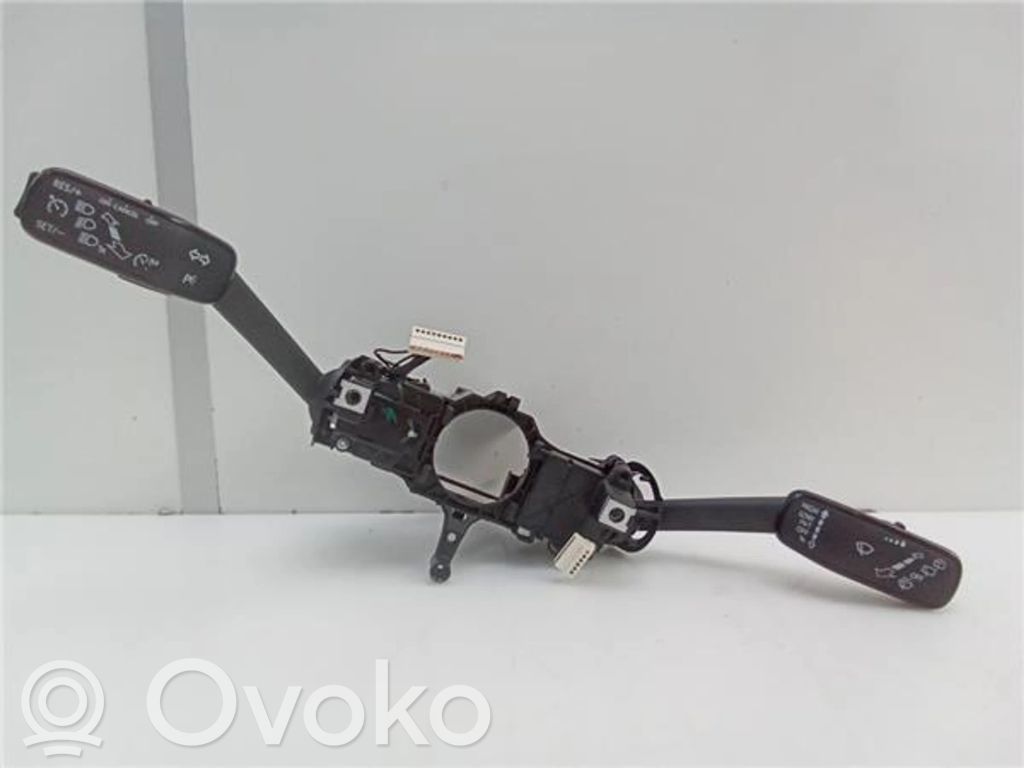 Seat Leon (5F) Interruptor de luz 