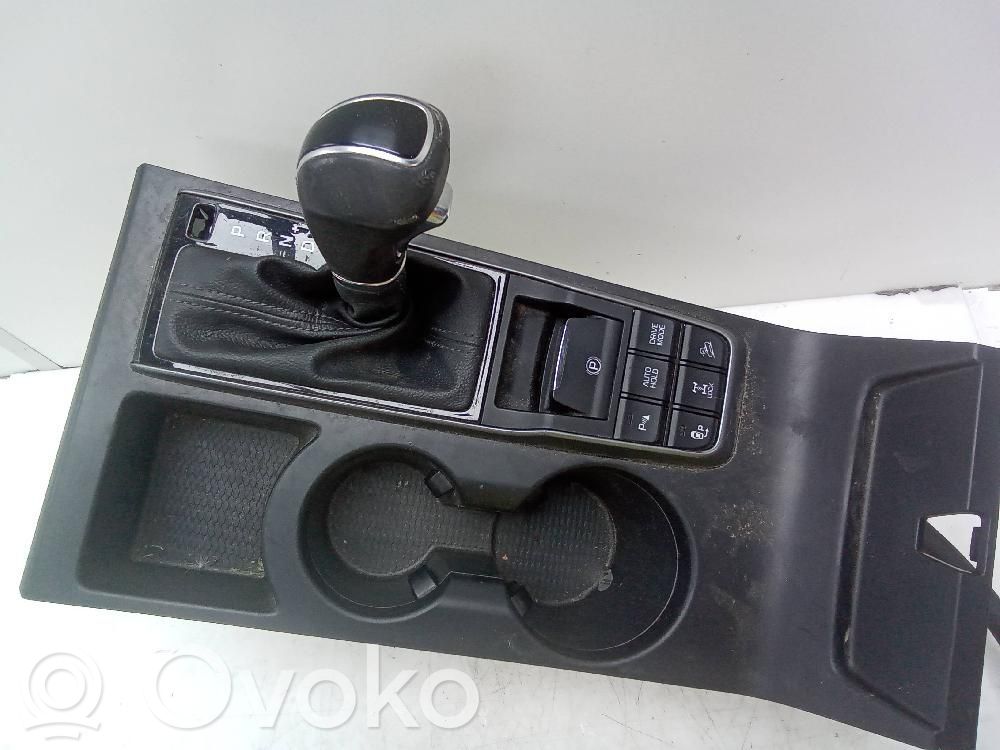 Hyundai Tucson TL Lewarek zmiany biegów / górny 