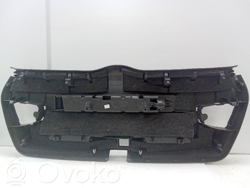 Audi A3 S3 8V Tailgate/boot cover trim set 