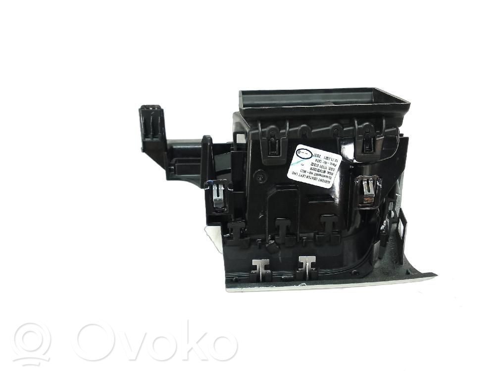Renault Captur II Moldura protectora de la rejilla de ventilación lateral del panel 