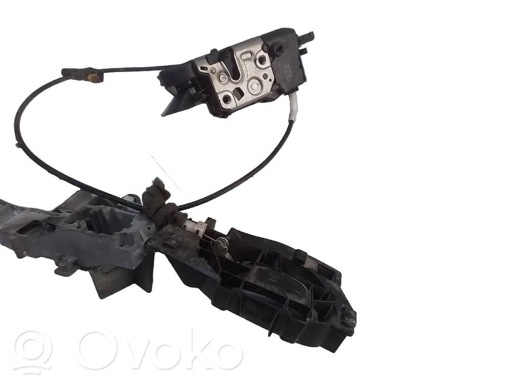 Peugeot 308 Front door lock 