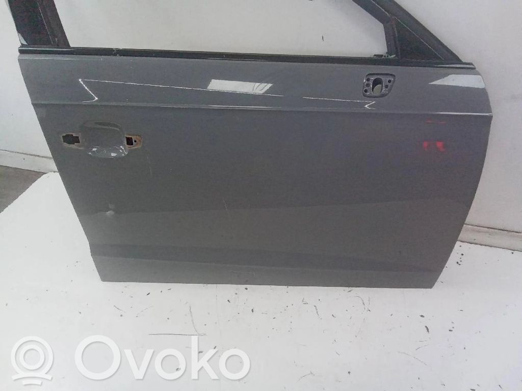 Дверь   8V3831052C