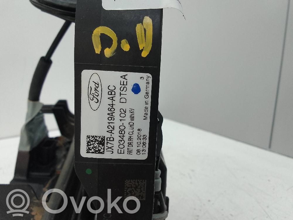 Priekšpusē slēdzene   JX7BA219A64