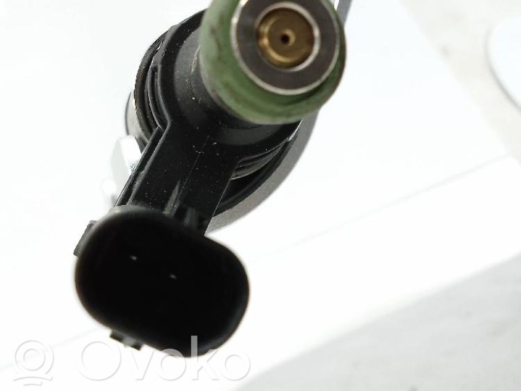 Inyector de combustible   04E906036E
