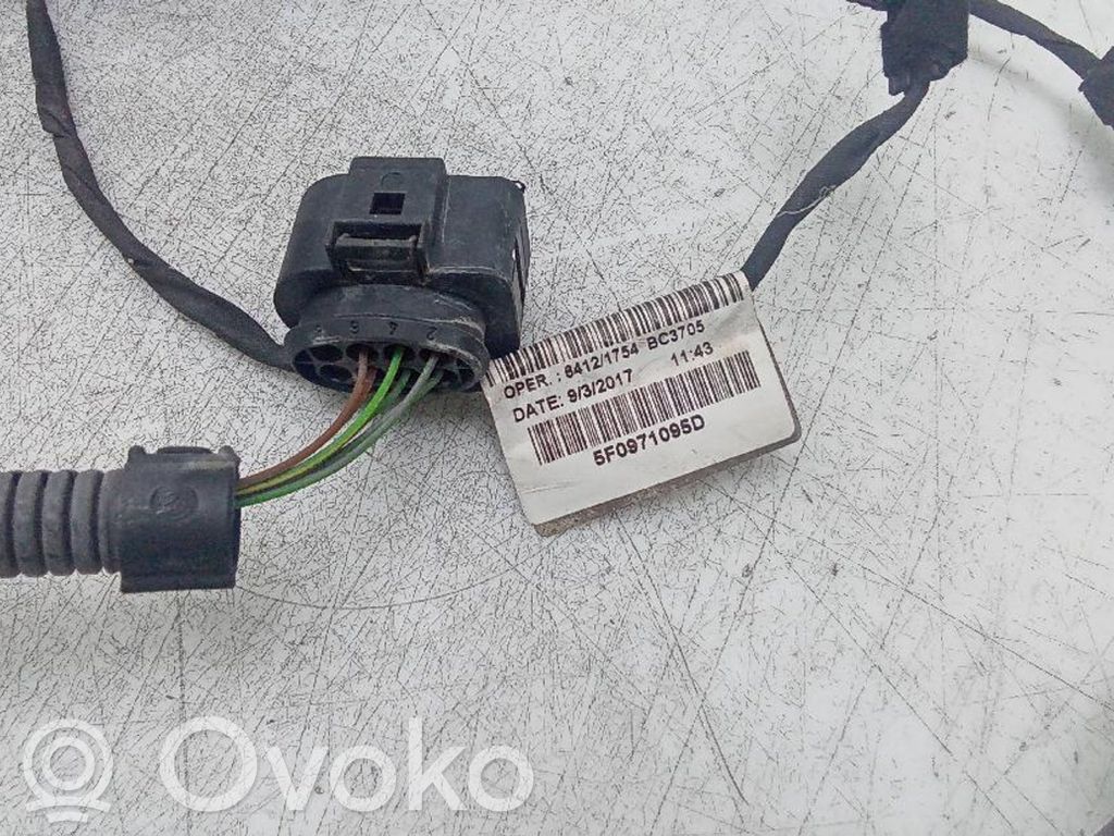 Cableado del sensor de aparcamiento (PDC)   5F0971095D
