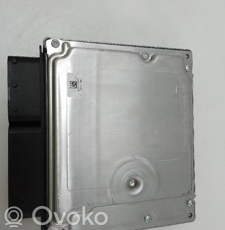 Unidad de control/módulo del motor   DDE7810001