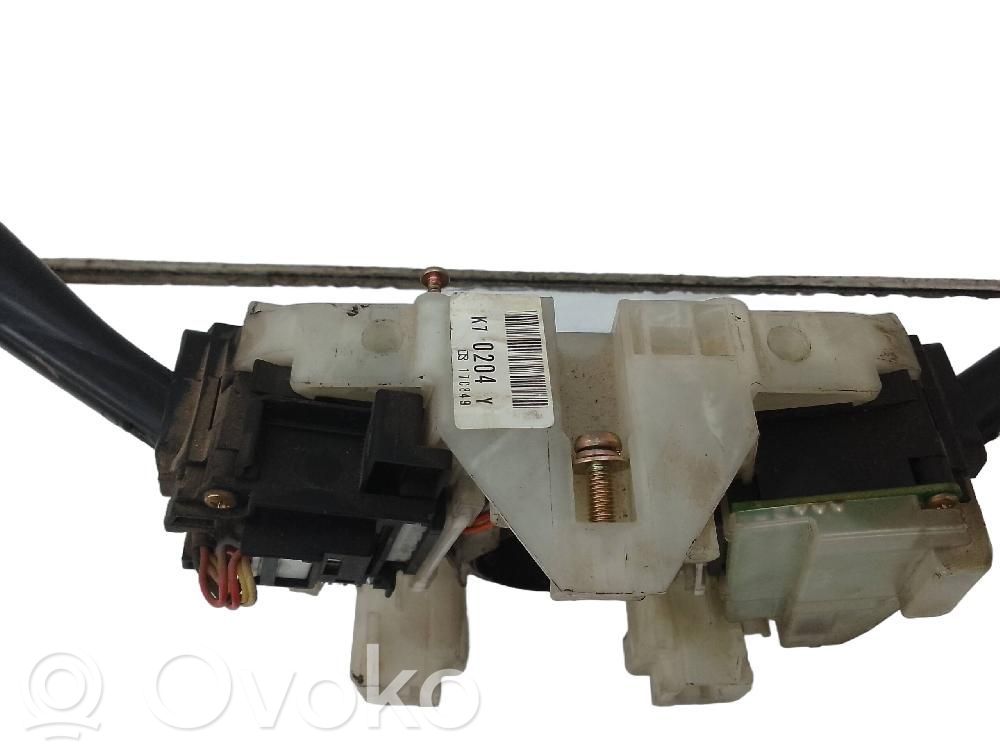 Interruptor de control multifunción   K70204Y