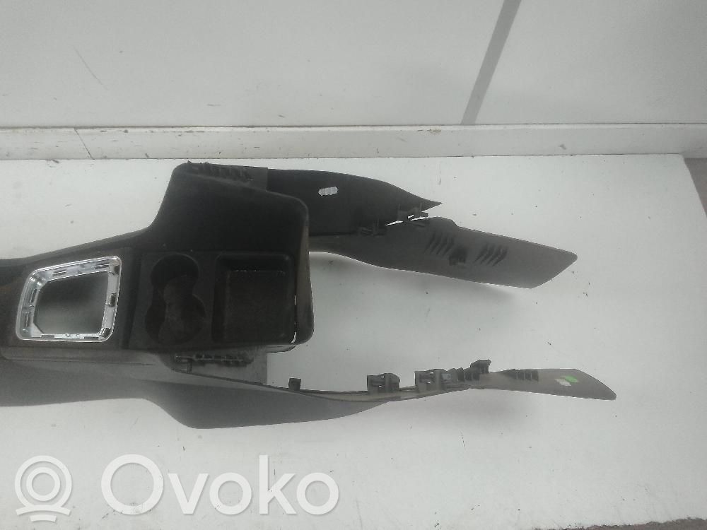 Skoda Rapid (NH) Consola central 