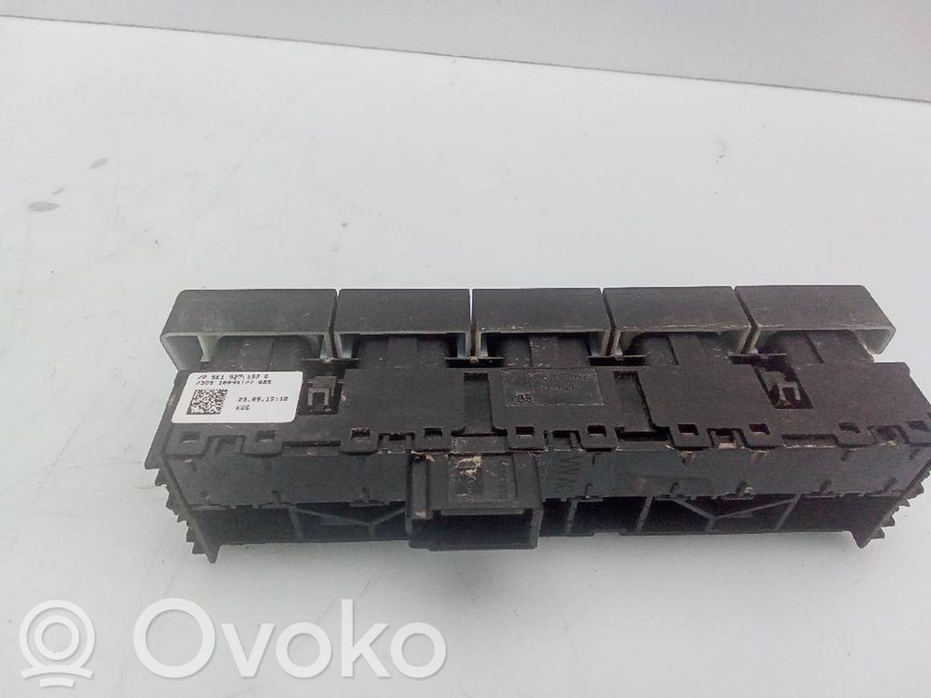 Interruptor de control multifunción   5E1927132G