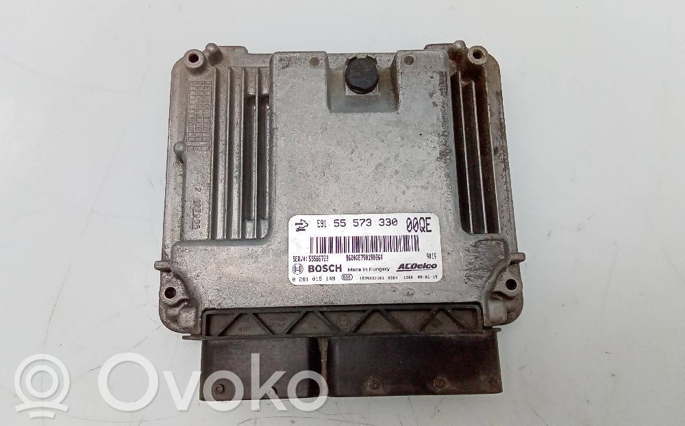 Opel Insignia A Engine control unit/module 