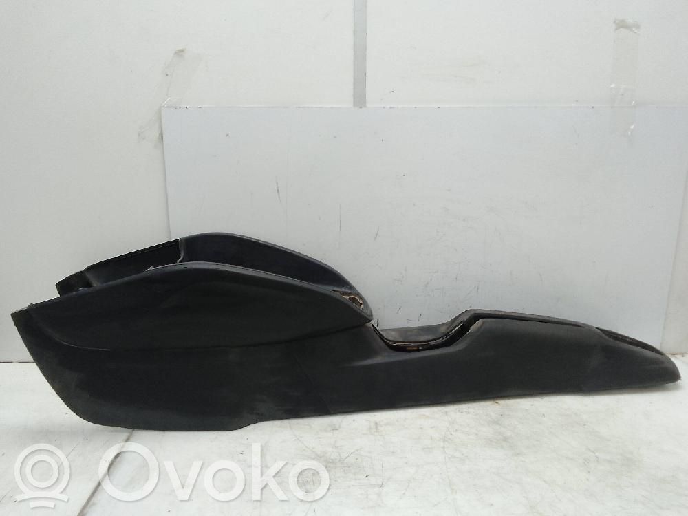 Audi A1 Keskikonsoli 