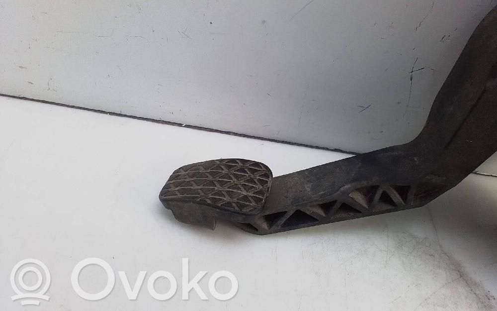 Pedał sprzęgła   EY167B633CA