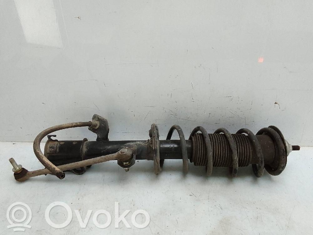 Nissan Note (E12) Etuiskunvaimennin 