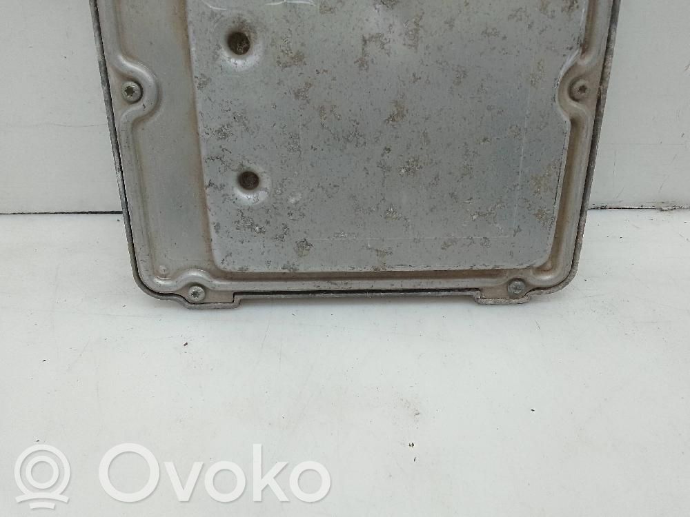Unidad de control/módulo del motor   03G906016
