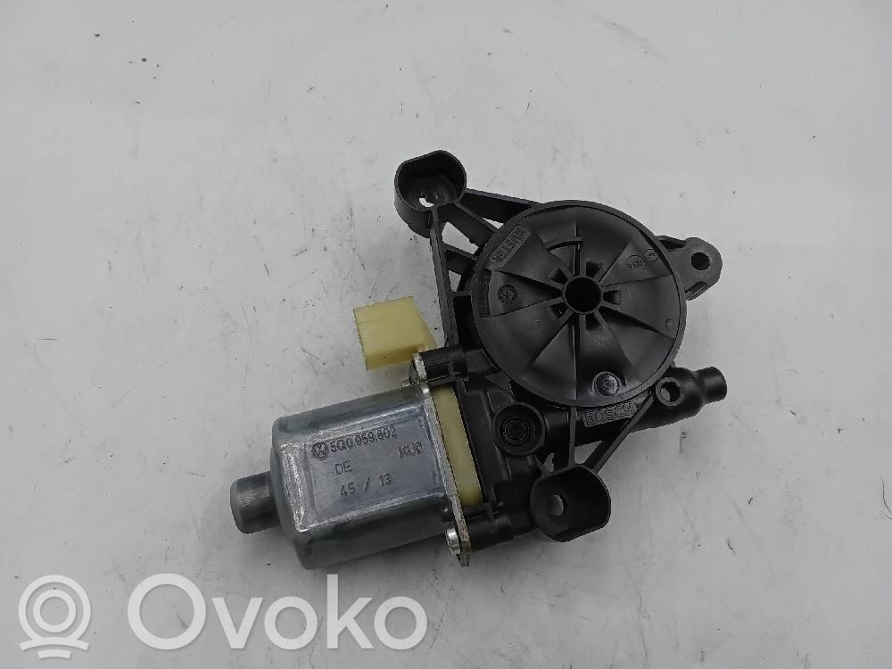 Audi A3 S3 8V Motor macara geam ușă spate 