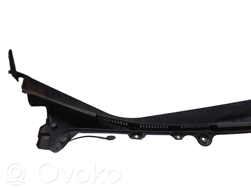 Tesla Model 3 Wiper trim 