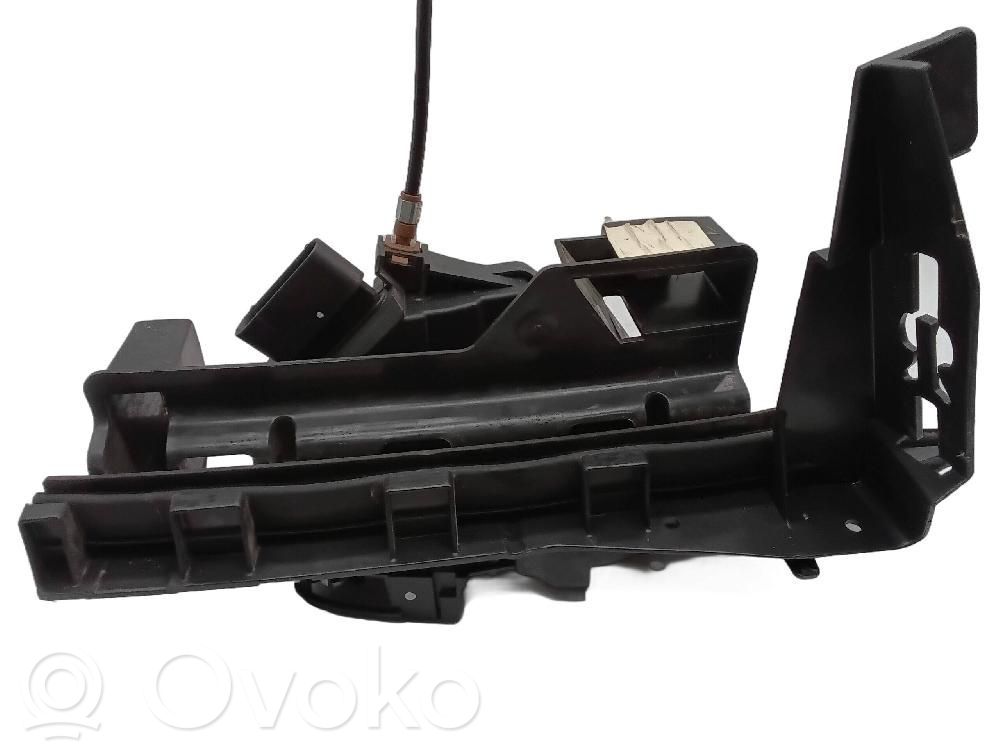 Ford Mondeo MK V Priekinė durų spyna 