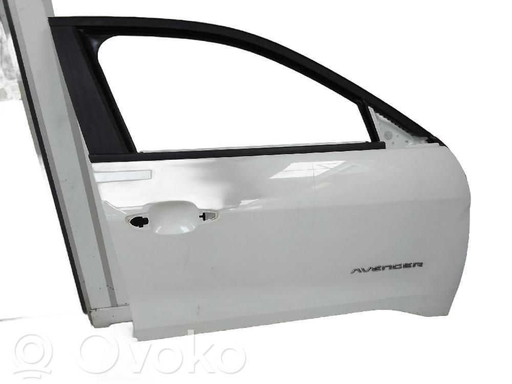 Jeep Avenger Puerta delantera 