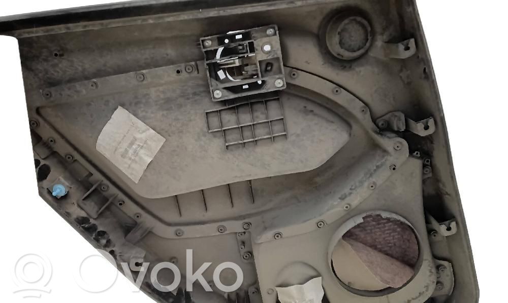Fiat 500X Boczki / Poszycie drzwi tylnych 