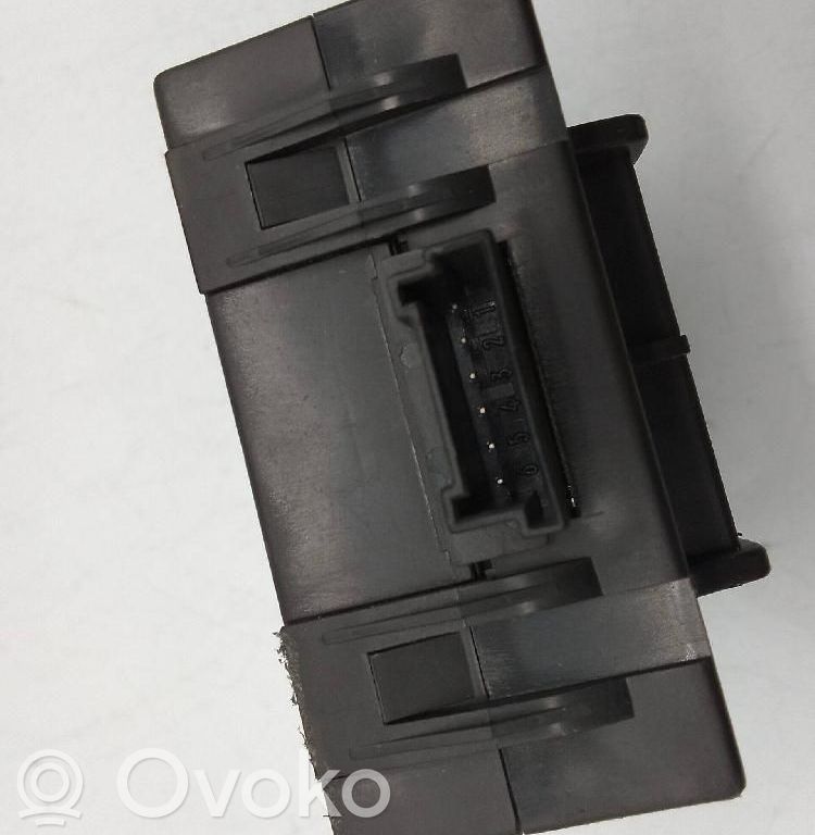 Alte unități/module de control   A2118209126