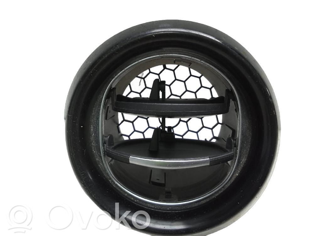 Rejilla de ventilación central del panel   687608143R