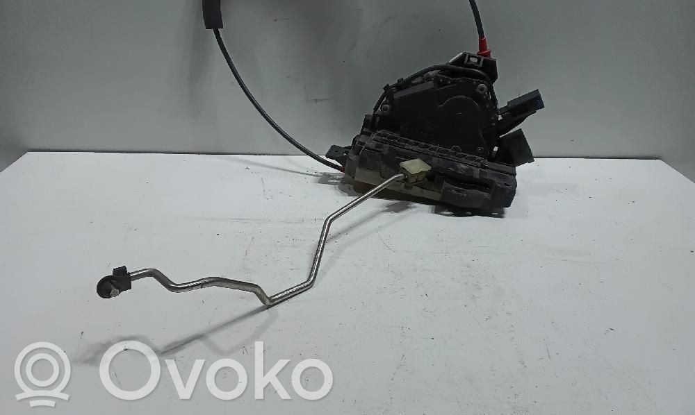 Jaguar X-Type Etuoven lukko 