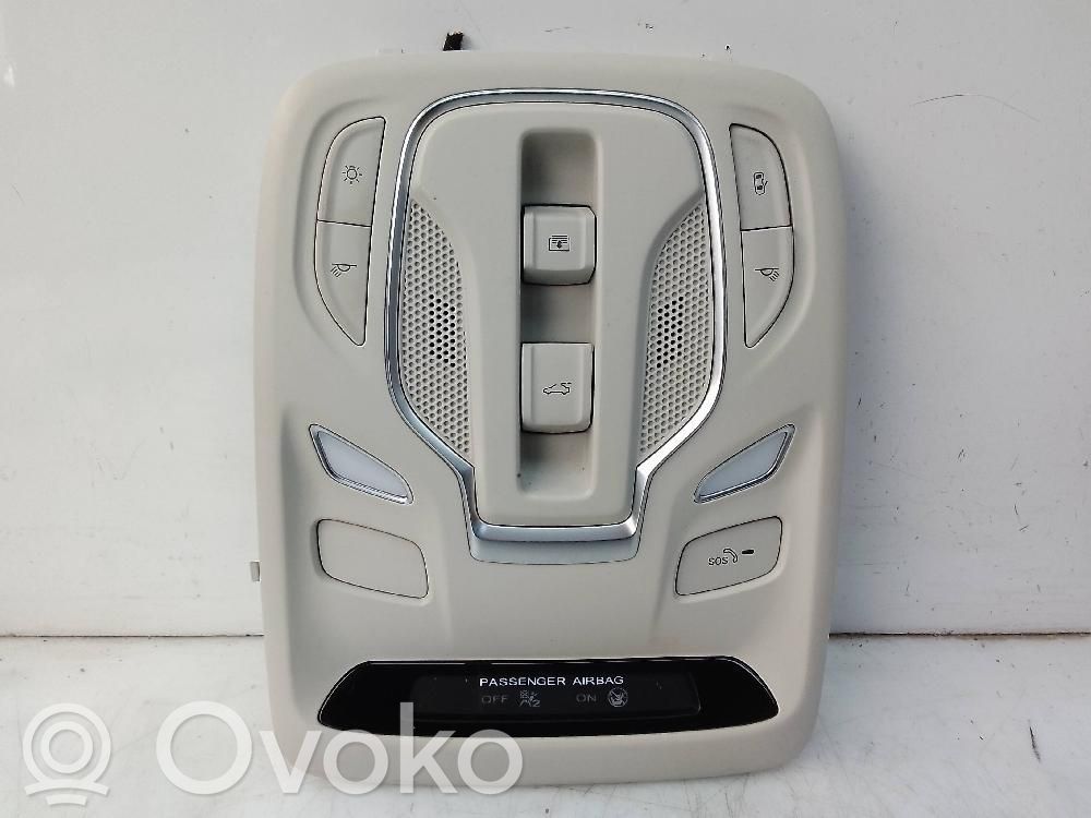 MG HS Etuistuimen valo 