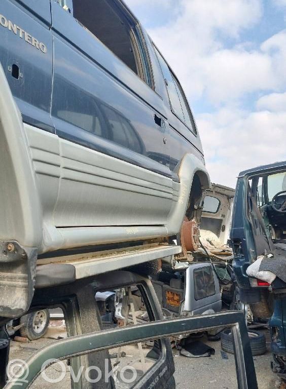 Mitsubishi Montero Oberer Querlenker vorne 