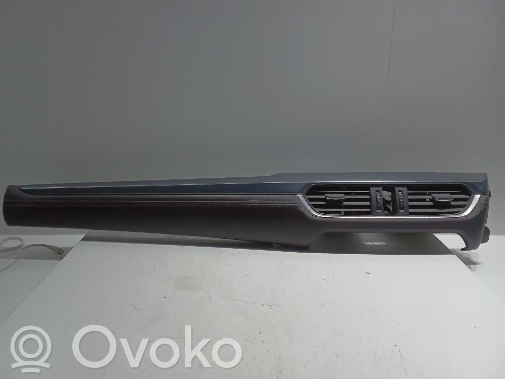 Mazda 6 Rejilla de ventilación central del panel 