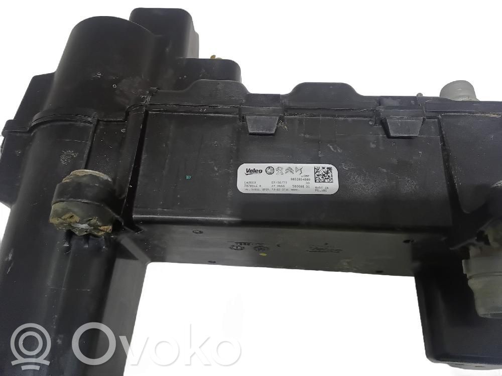 Peugeot 208 II Radiator răcire A/C (condensor) 