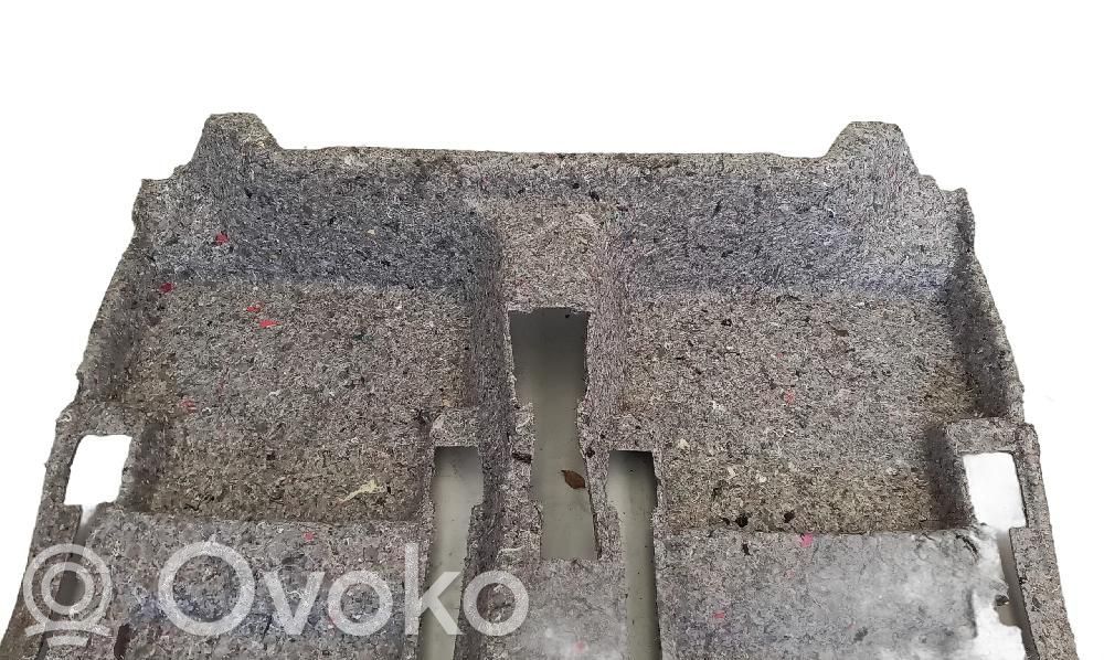 Volkswagen Polo VI Dywan wewnętrzny 