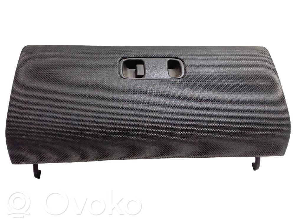 Handschuhfach   MR402402