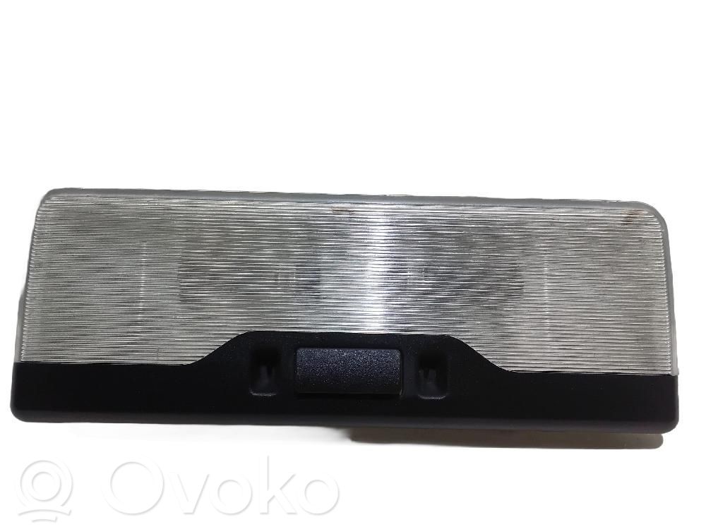 Éclairage lumière plafonnier avant   6962141