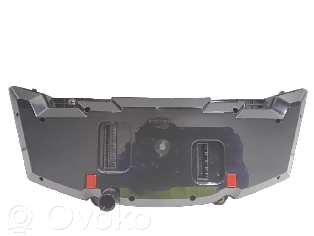 Hyundai i40 Unitate control climatizare 