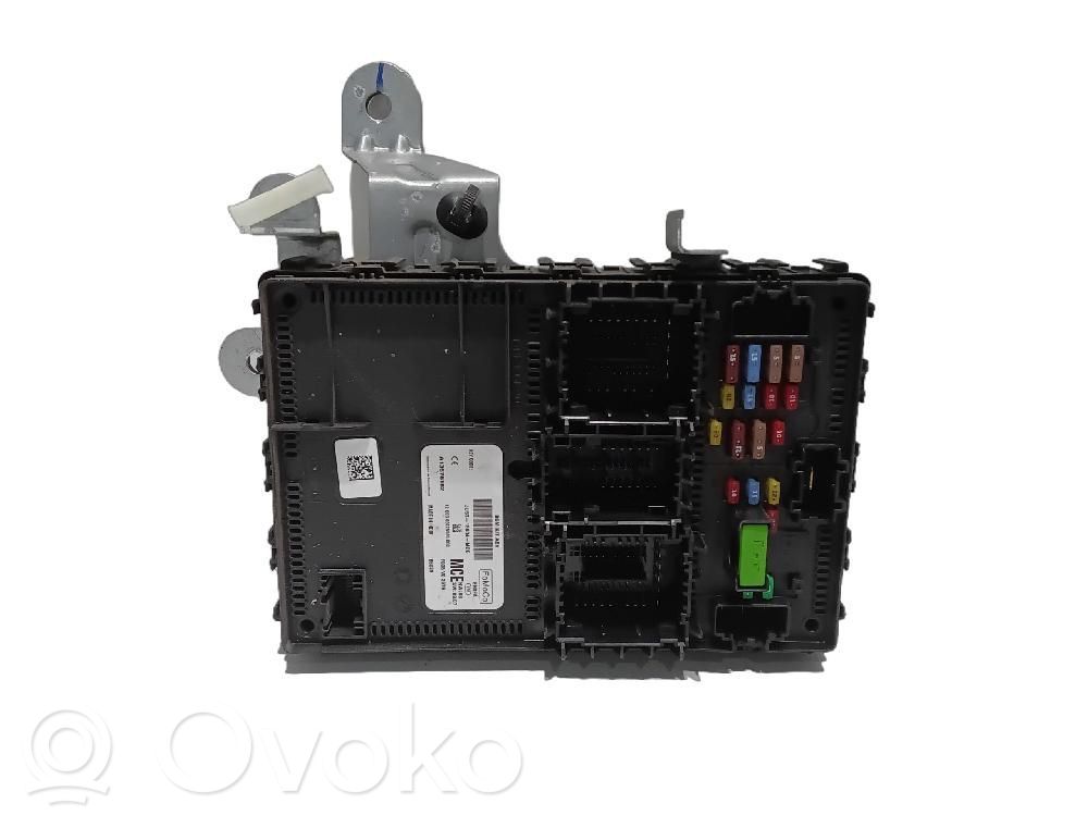 Sulakemoduuli   JU5T15604MCE