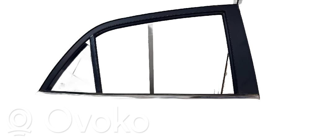 KIA Rio Portiera posteriore
