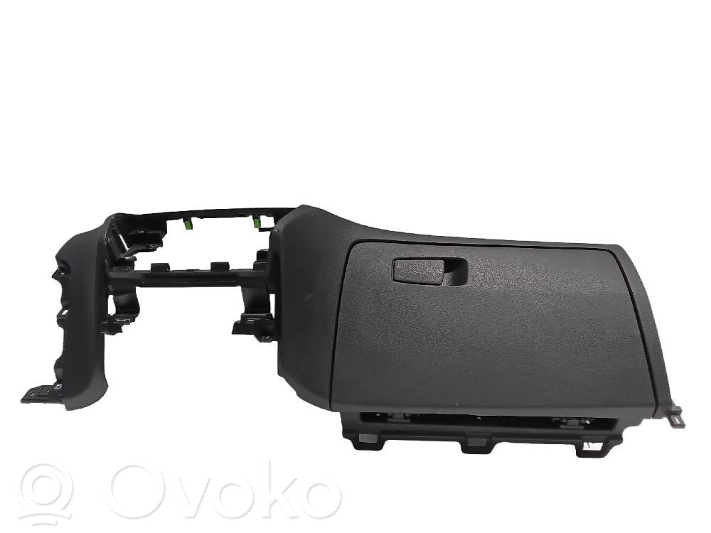 Handschuhfach   K3HTL57200