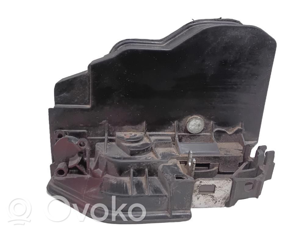 Cerradura de puerta trasera   7167070