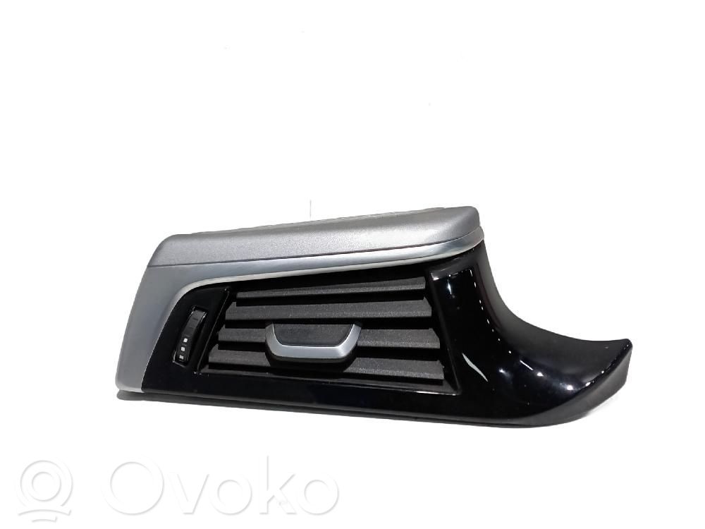 BMW 5 G30 G31 G38 Rejilla de ventilación central del panel