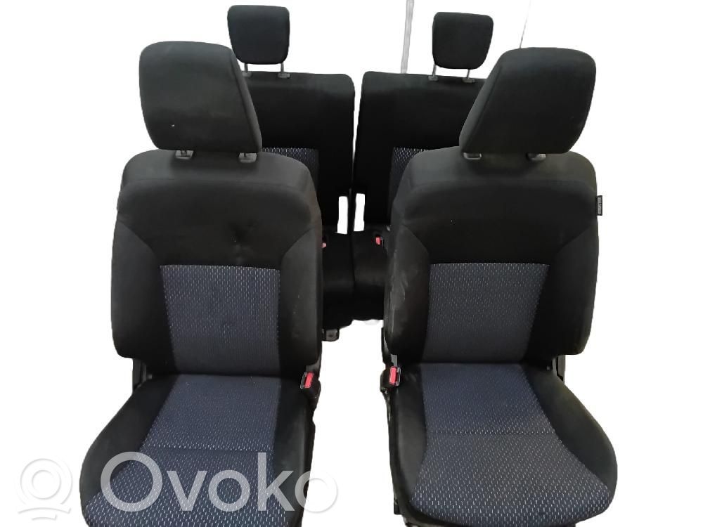 Suzuki Ignis Set scaune