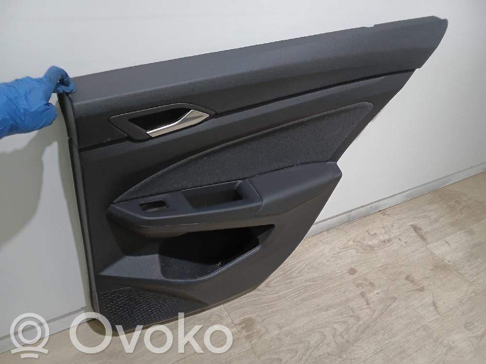 Volkswagen Golf VIII Rivestimento del pannello della portiera posteriore 