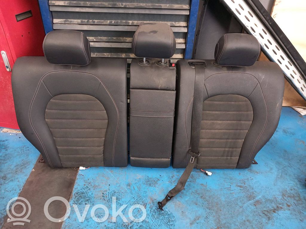 Mercedes-Benz GLC X253 C253 Kuljettajan istuin